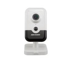 6Мп IP видеокамера Hikvision c детектором лиц и Smart функциями